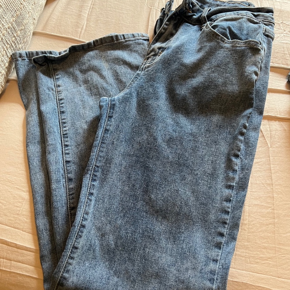 Amazon Jeans (wide leg)
